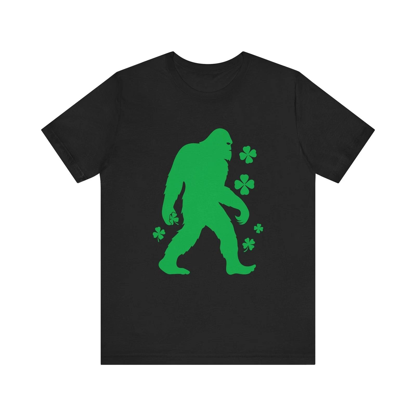 Saint Patrick s Day Bigfoot Sasquatch Lucky Clover Shamrock T-Shirt 3XL