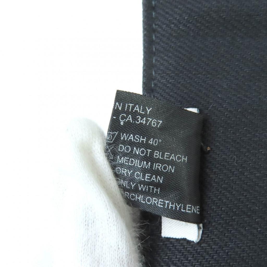 Kusursuz MIUMIU Güneşlik Logo yaması ile siyah pamuk Kadın M Kullanılmış