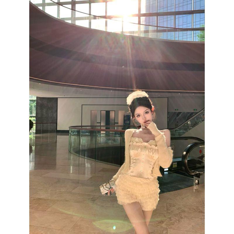 Kumikumi Pure Desire Set Hollow out Knit cardigan Women Inner wear Cami Autumn Lace Shorts Three-Piece Set