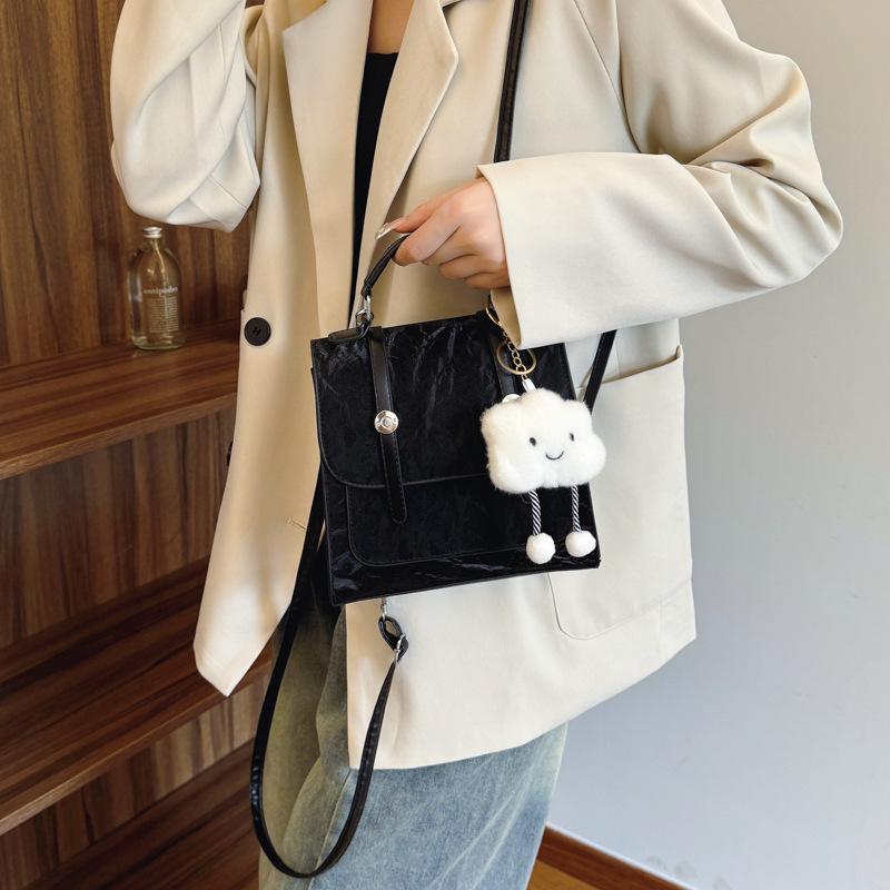 2024 Korean Minimalist Women’s Trendy Backpack – Stylish, High-Quality Handbag