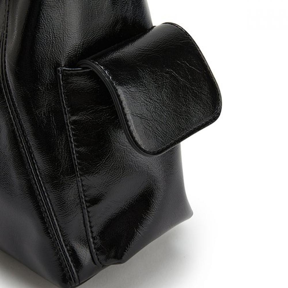 Soft Square Shoulder Bag Ar7ab224