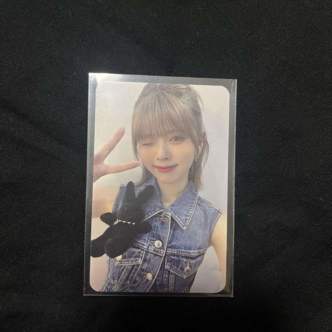 

[USED] NiziU Riku Taiwan Trading Card YGM
