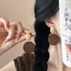 Silver Needle Oval Wood Chip Earrings: Fashionable Retro Style, Versatile High-End Niche Studs