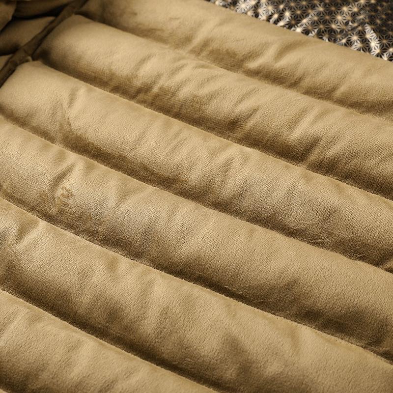 Lehká Pohodlná a Všestranná Bunda Bavlněné Oblečení Pánské Modely Zimní Jednobarevná Slim Odnímatelná Kapuce Zesílená Bunda s Kapucí Pánská