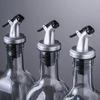 1pc Kitchen seasoning pouring spout, vinegar soy sauce bottle cap, silicone stopper universal