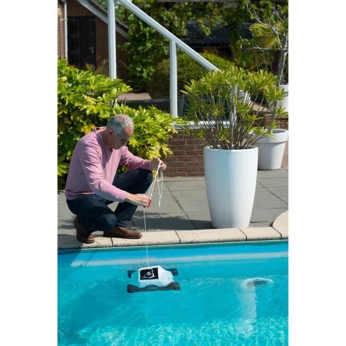 Robot nettoyeur à batterie de piscine UBBINK - Robotclean Accu - nettoyage fond pour toutes piscines