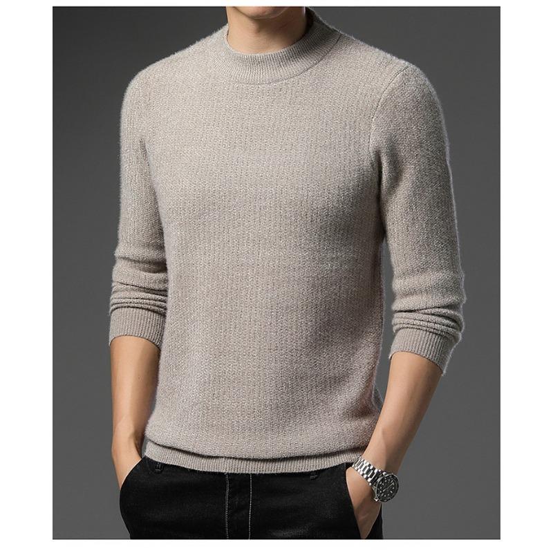 Новый осенне-зимний мужской свитер с длинными рукавами из синели и круглым вырезом — фото 6