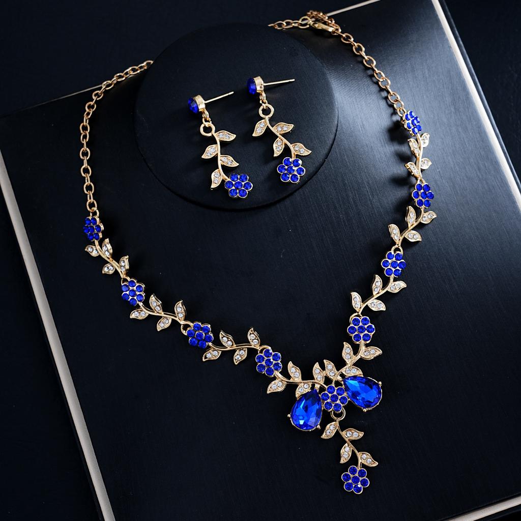 European and American Fashion Light Luxury Necklace Earrings Two-piece Set Bridal Wedding Accessories Dress Set Female 2026