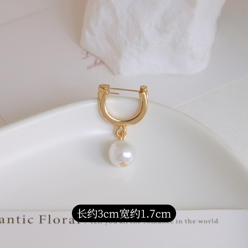 

Простая U-образная брошь Женский стильный вырез высокого класса Фиксированная одежда Пряжка Брошь Шелковый шарф Свитер Кардиган Аксессуары