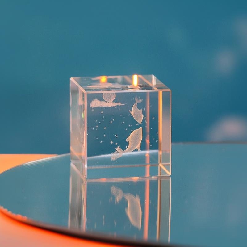 3D Engraved Crystal Cube Cloud Heart Whale Pattern Transparent Square Crystal Ornament For Desktop Home Decoration Gifts