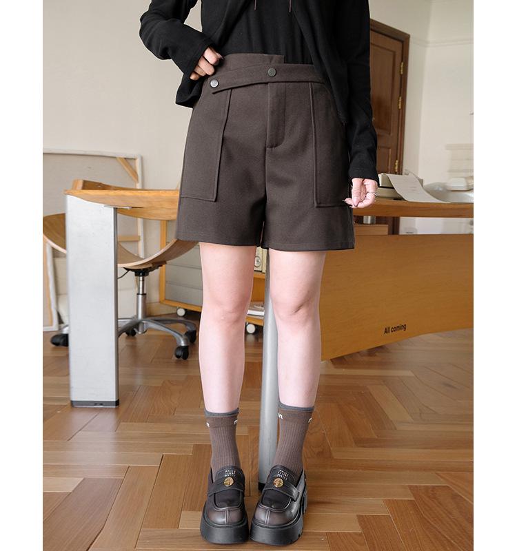 Women's Plus Size Korean Style Woolen High Waist Straight Leg Shorts