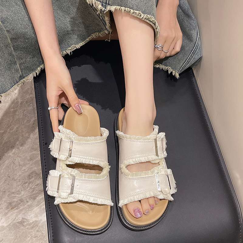 Thick-soled slippers women's soft-soled non-slip 2025 outer wear one-word drag new summer height-increasing fashion cool slippers women