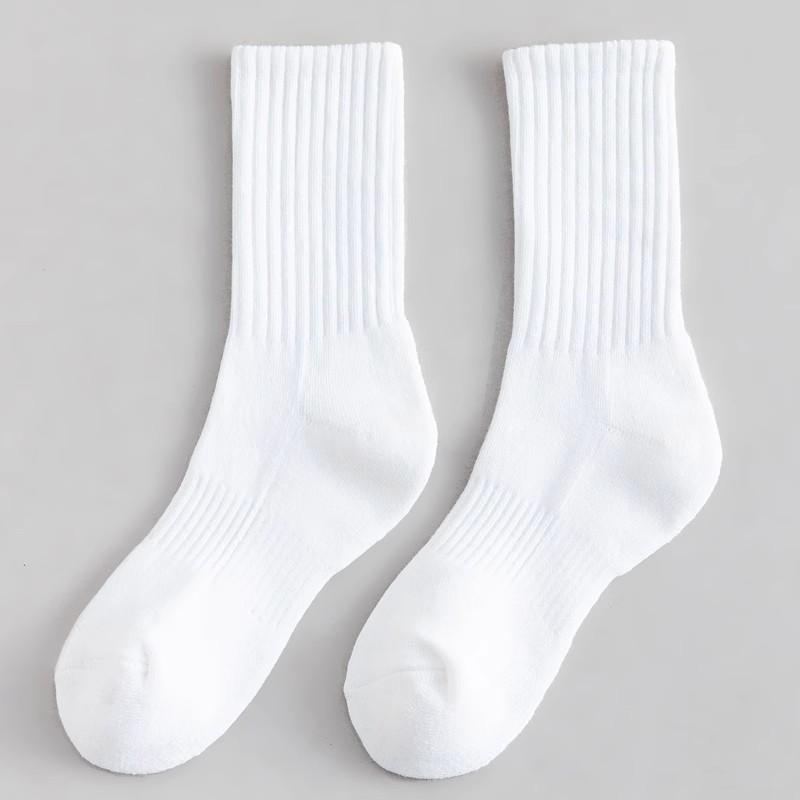 

Unisex Magnetic 3D Hand-Holding Mid-Calf Socks: Cotton, Black & White, Perfect for Couples, All Seasons Couple Style [37-43]