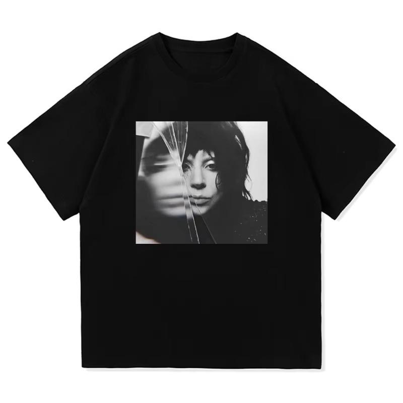 2025 Ny Essensiell Bomull Unisex T-skjorte Mote Trykk Myk Pustende Rund Hals Mote Herre- og Dame-T-skjorter Ett Stykke