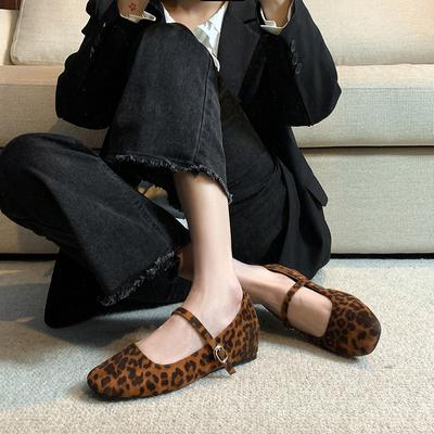 Sapatos de mulher – Sabrinas