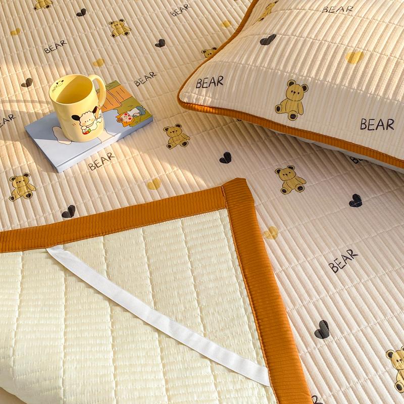 Sleeping grid A-class foam mattress soft cushion bed pad