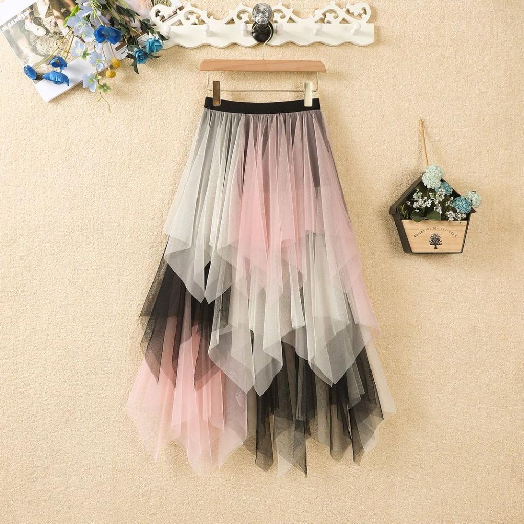 Women's Temperament Fluffy Mesh Skirt Irregularly Hit Half Skirt