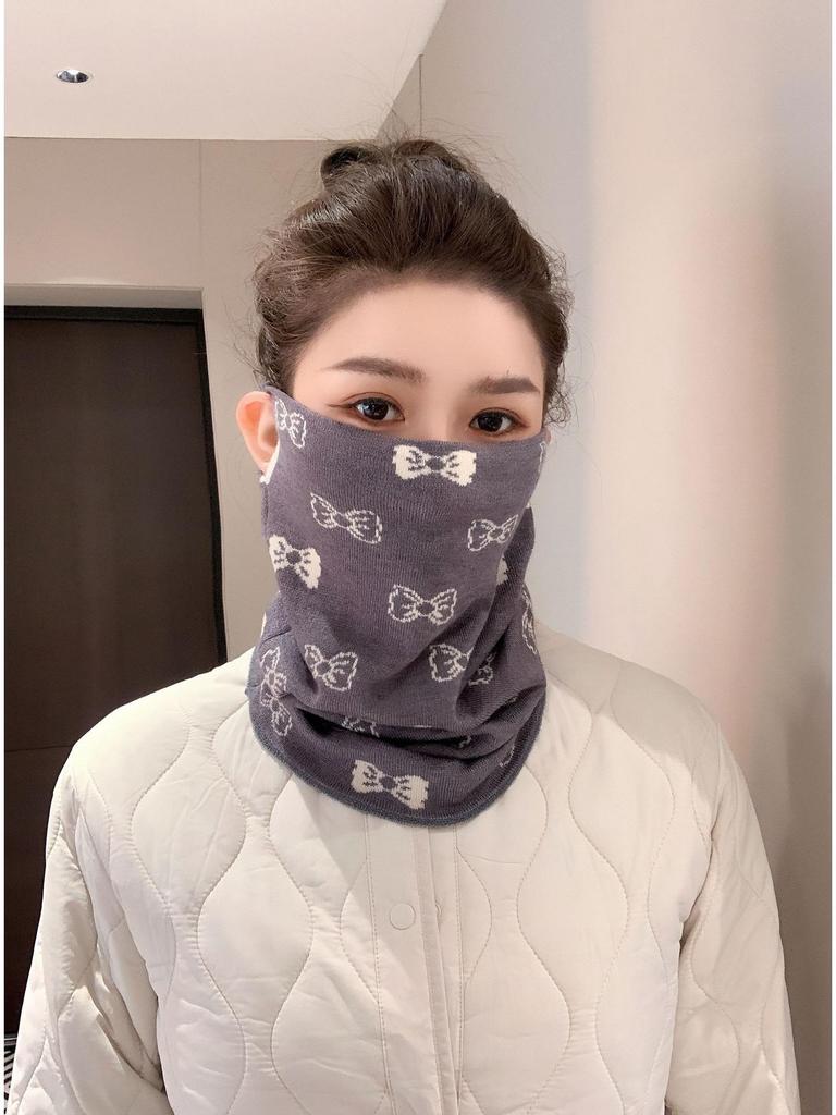 Knitted Jacquard Wool Face Mask: Warm, Versatile Neck Protector and Scarf for Autumn/Winter, Dustproof and Windproof for Outdoor Cycling.