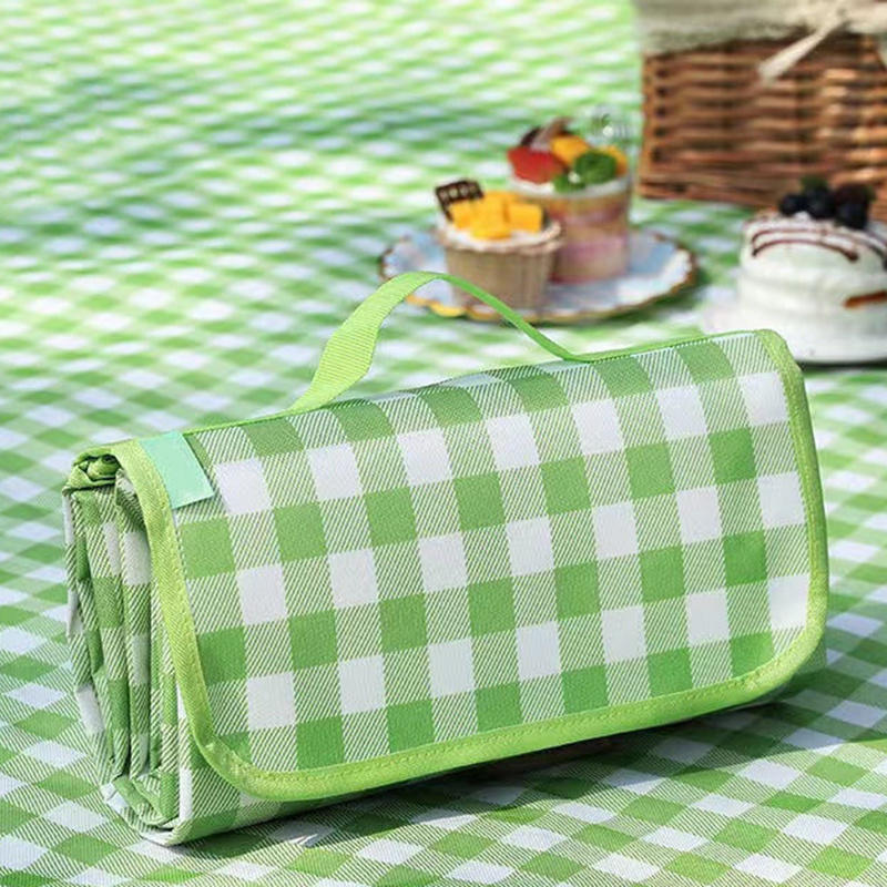 Lightweight Foldable Extra Large Picnic Mat Outdoor Camping Thickened Sandproof Beach Blanket Music Festival Lawn Mats