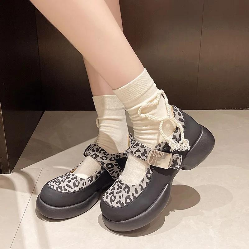 

Модная женская обувь 2024 года, горячая распродажа, женские туфли на высоком каблуке с пряжкой и ремешком, модные туфли с леопардовым принтом для офиса и карьеры, новые туфли на каблуке с круглым носком для женщин 40 жёлтый