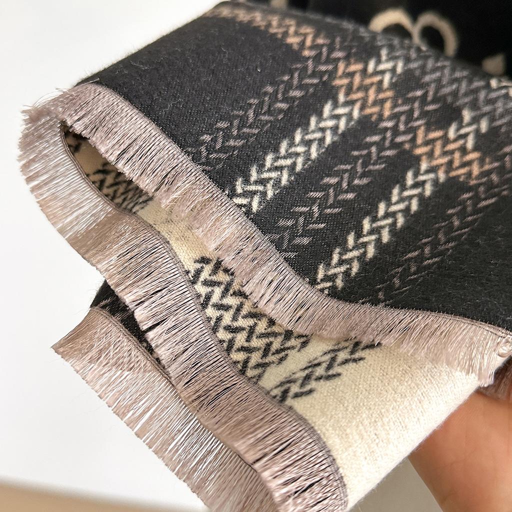 Scarf Women'S Autumn And Winter Versatile Plaid Flower High-End Imitation Cashmere Office Air Conditioner Shawl With A Variety Of Styles