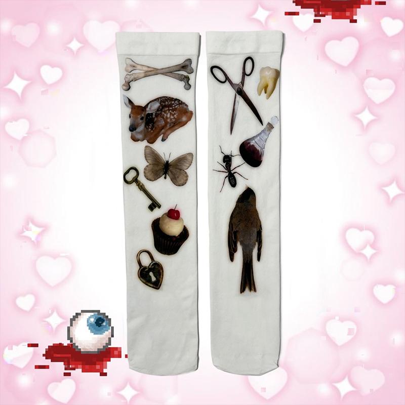 Weiße gotische Retro-Buchstaben-Druck lange Socken Harajuku schmal geschnittene Kniestrümpfe Y2K-Stil Cosplay süße Mode Socken Kawaii 2000er Emo