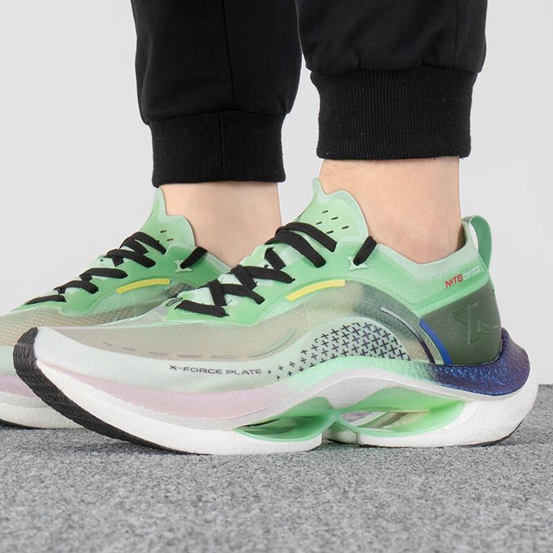 XTEP Men s All-Season Running Shoes US 10.5