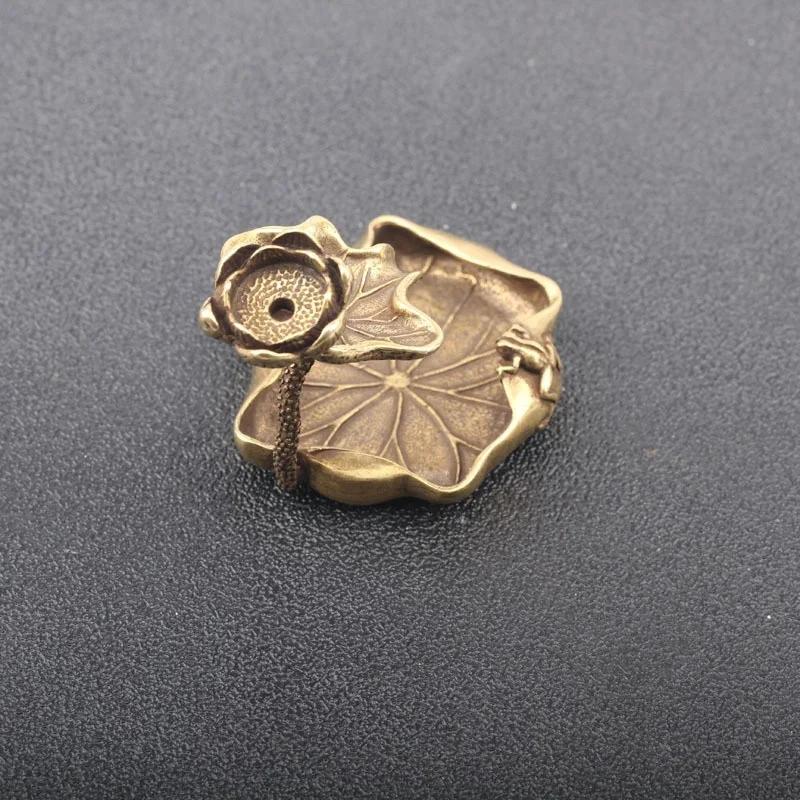 Rückfluss-Räuchergefäß aus antikem Messing mit Lotusblatt-Motiv, Dekorationen, massives reines Kupfer, Frosch, Lotusteich, Räuchergefäßhalter, Ornamente, Tee-Haustiere