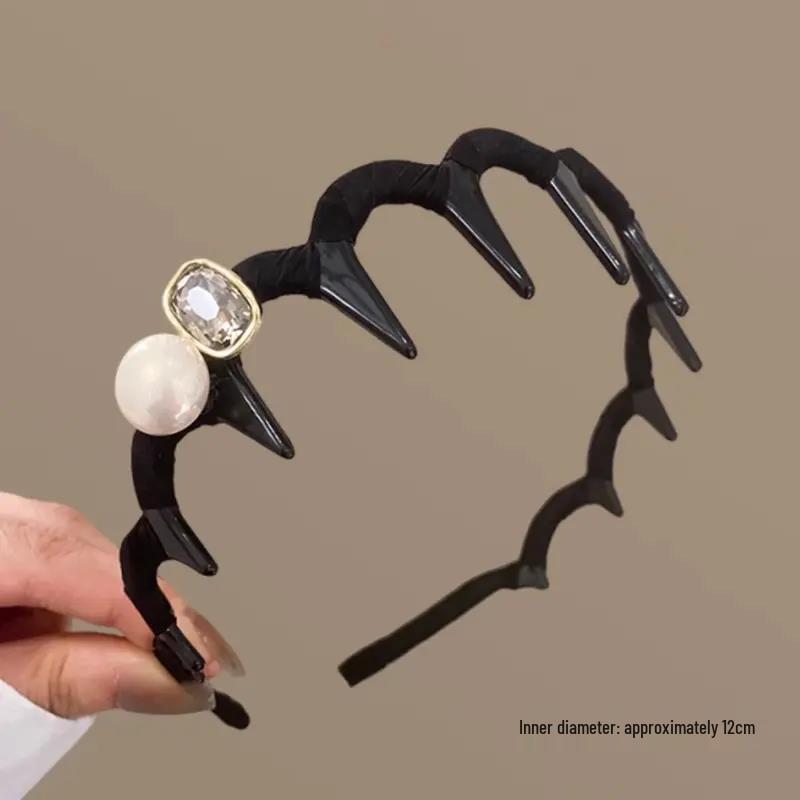 High-end Minimalist Anti-Slip Wave Skull Headband for Face Washing & Hair Styling