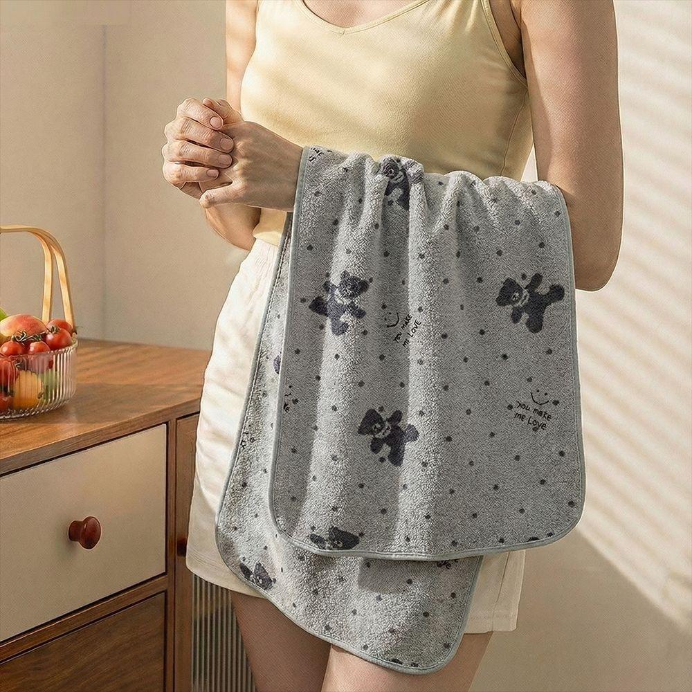 Cute Bear Face Towel for Is Quick-Drying, Lint-Free, Highly Absorbent, and Versatile, Making It An Essential Bathroom Item Suitable for Everyone