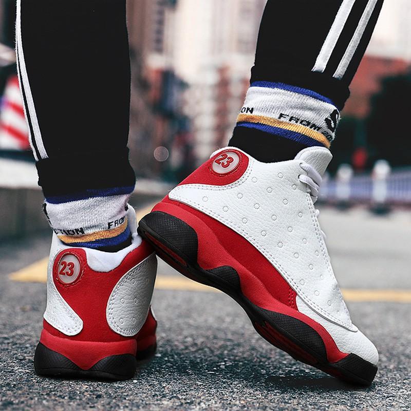 Kids Basketball Shoes Boys Girls Youth Indoor Outdoor Training Non-Slip Wear-Resistant Cushioned Sneakers