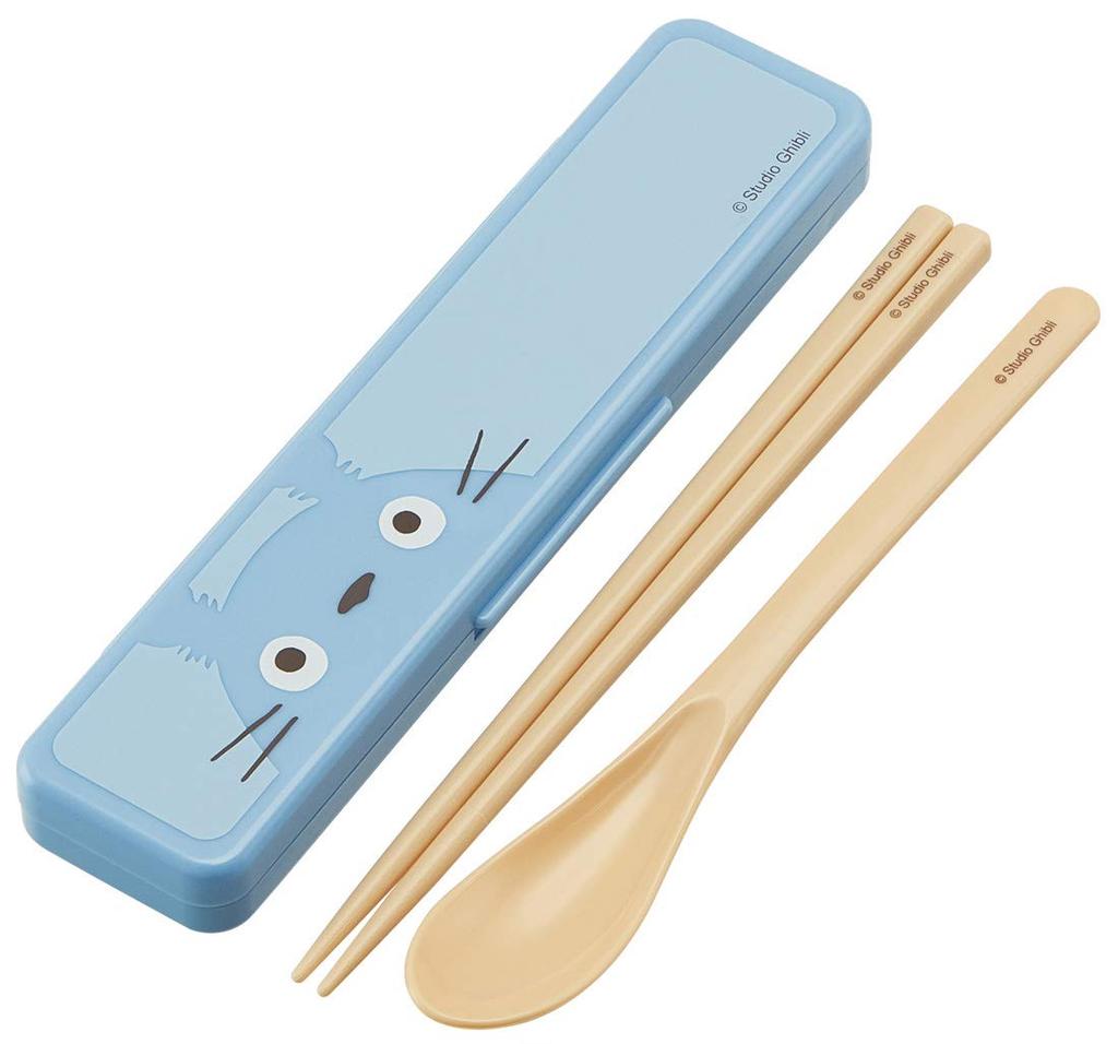 Skater Chopsticks and Spoon Combo Bento Adult Silent Silicone Made in My Neighbor Totoro CCS3SAAG Set, 18cm, Antibacterial, Box, Size, Cushion, Japan,