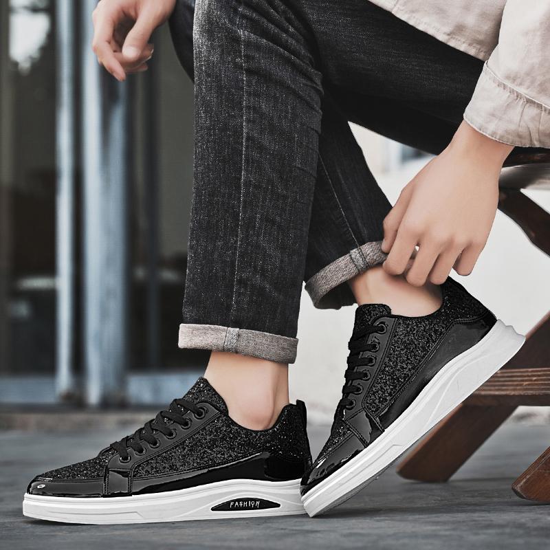 Fashion 2025 Man Classic Gold Black Leather Shoes Comfortable Flat On Sneakers High Quality Round Toe Male Spring Autumn Loafer Shoes