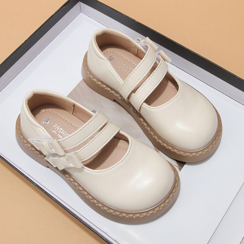 

Girls butterfly princess small leather shoes 2025 spring new children s non-slip soft sole star single shoes retro Doudou shoes 26-30 yards FCL shot 50 pairs