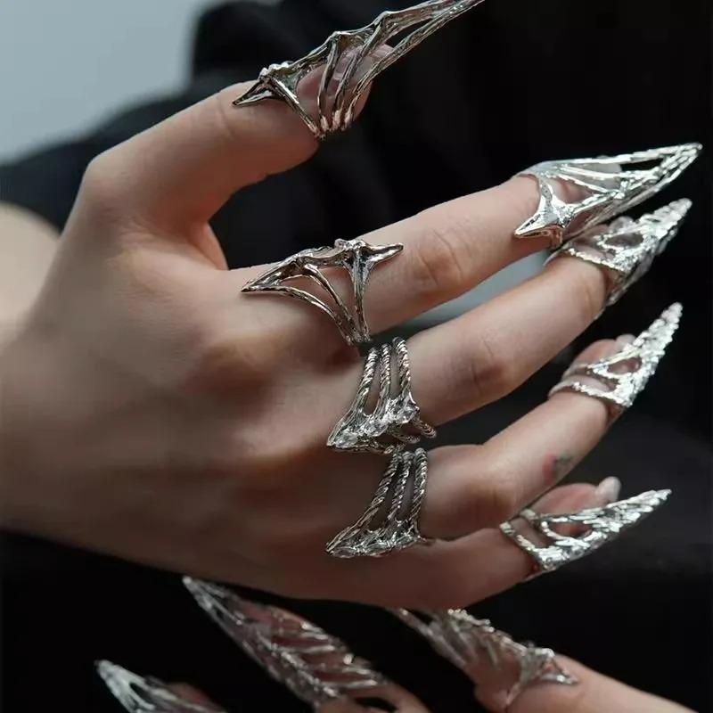 Fashion Punk Nail Cover Bone Ring Metal Rhinestone Hollow Fingertip Protective Cover Multilayer Finger Rings Cosplay Jewelry Set