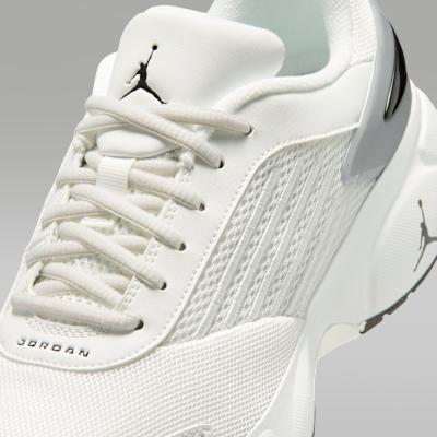 Air Jordan Wmns Trunner Flow 'Summit White Metallic Silver'