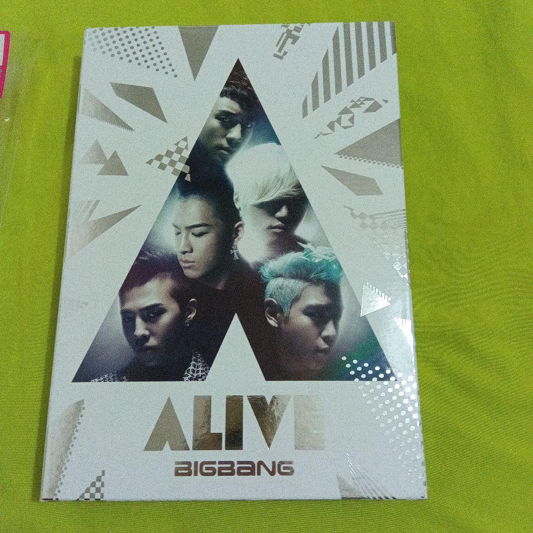 

[USED] BIGBANG ALIVE First Press Limited Edition CD x 2DVD with Photobook