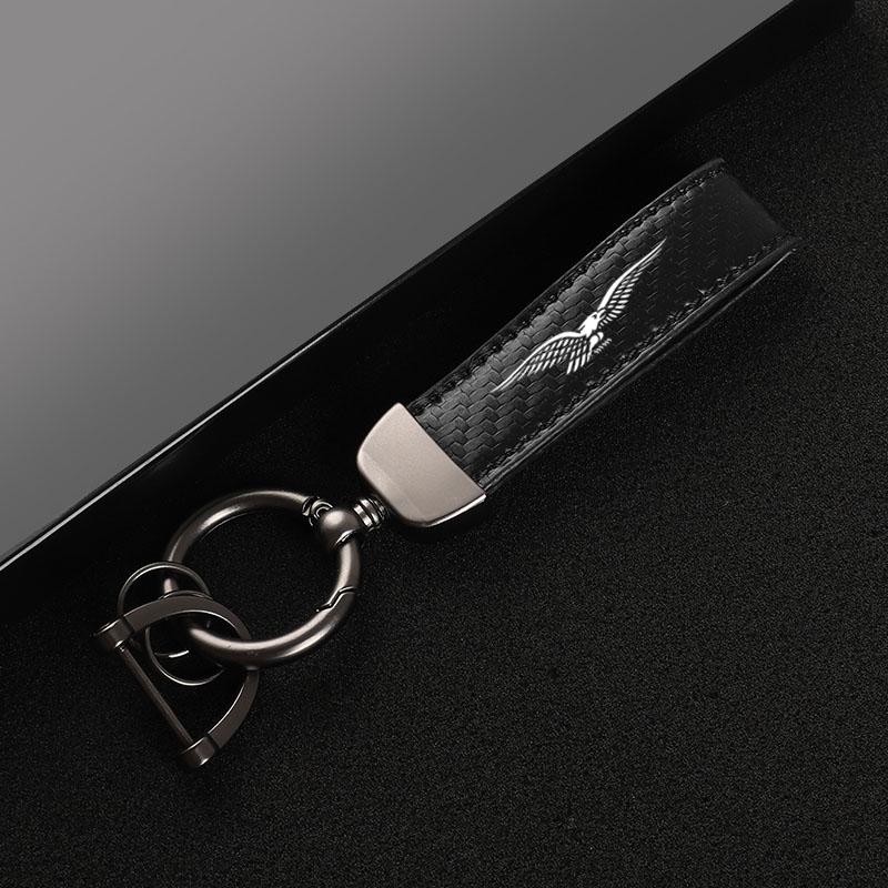 

High-Grade Carbon Fiber Motorcycle Keychain Holder Keyring for Moto Guzzi BREVA 750 V7 Breva 850 1100 1200 GRISO BREVA 1100 чёрный