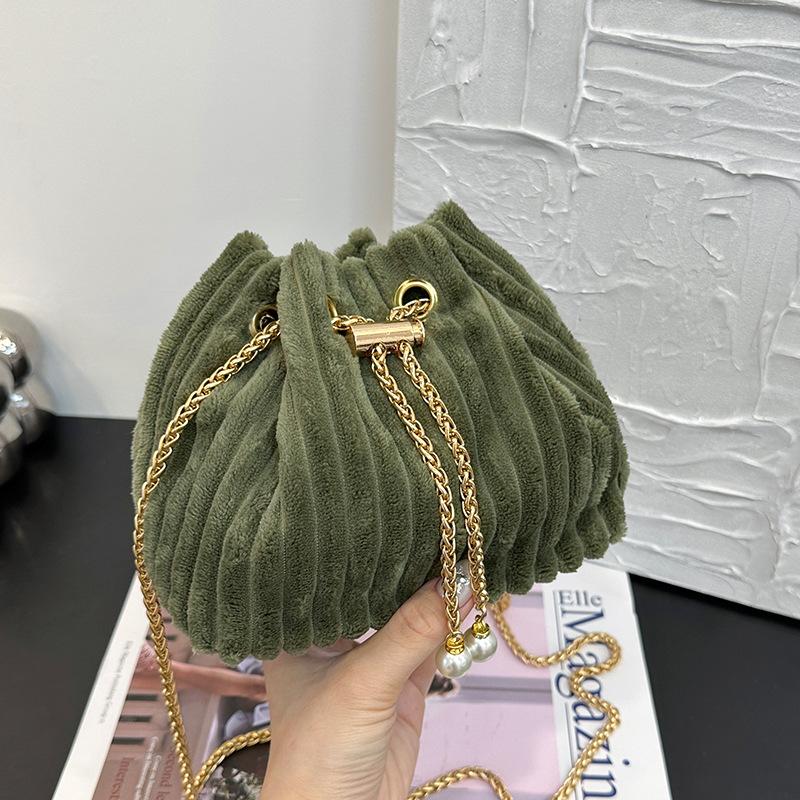 Personalized Chain Pearl Bag, Fashionable Crossbody Bag, Women's Niche Single-shoulder Bucket Bag