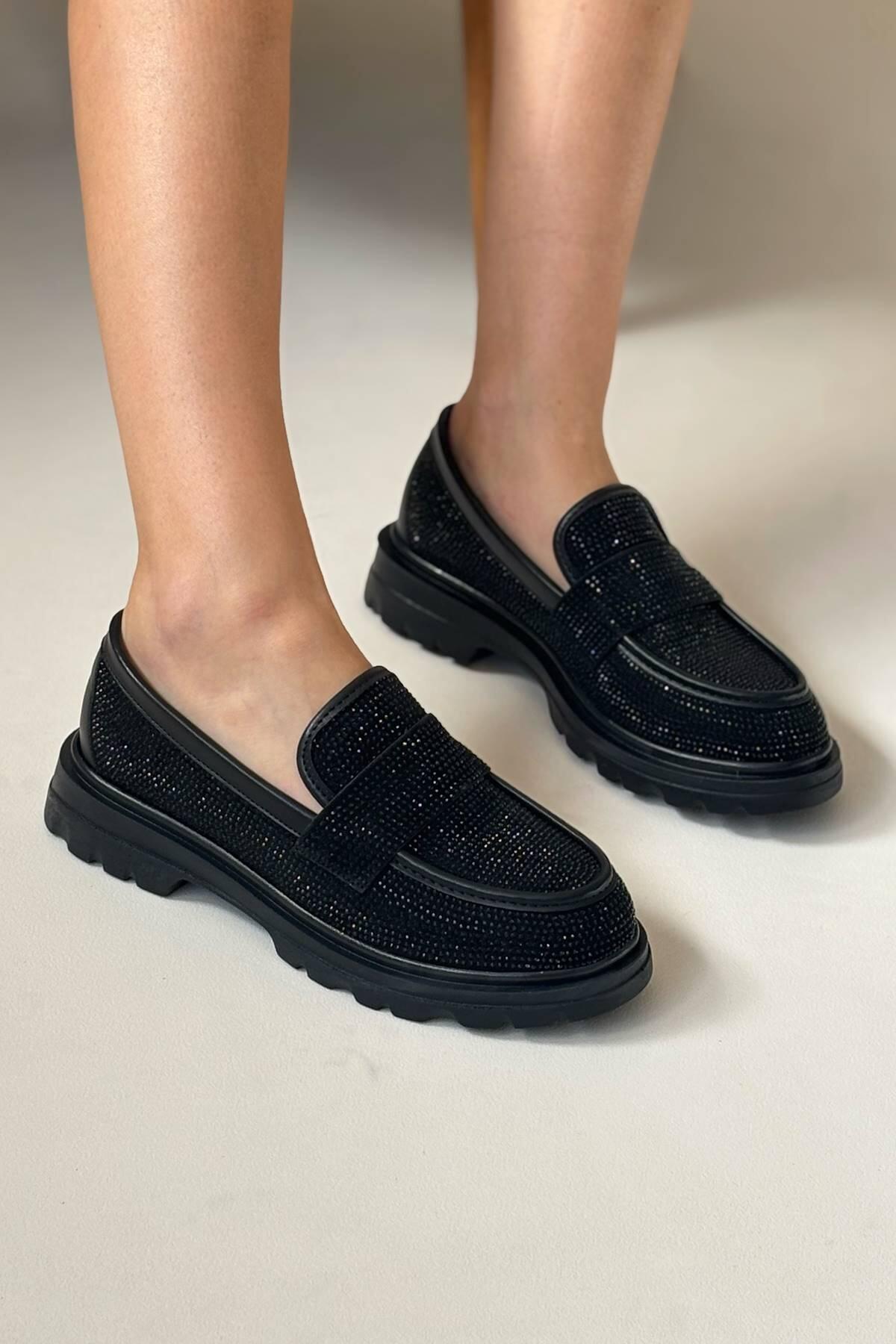 

Женская мода Стиль Специальный дизайн Блестящий камень Подробные лоферы Повседневная обувь 36