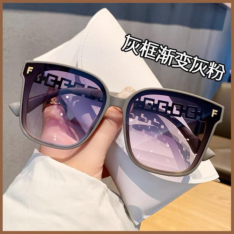 

Солнцезащитные очки 2025 года для женщин премиум-класса с квадратной оправой: Похудение, Защита от УФ-лучей, Стильный для крупных лиц