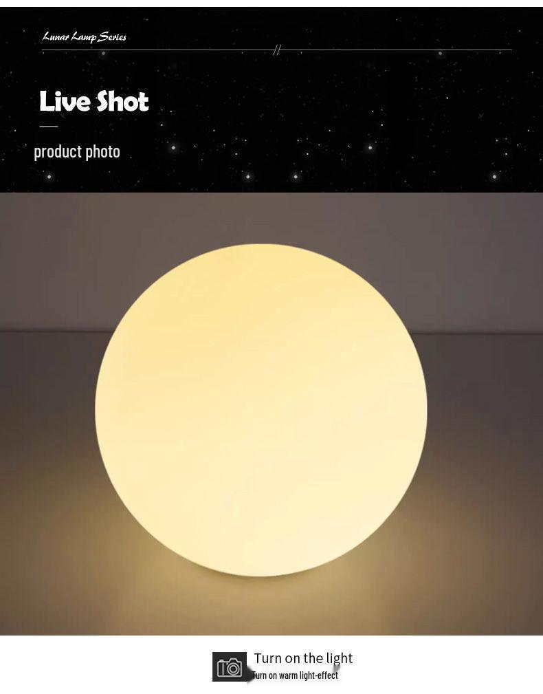 Solar Luminous Spherical Lawn Lamp: Waterproof Outdoor Atmosphere Light for Courtyard and Camping