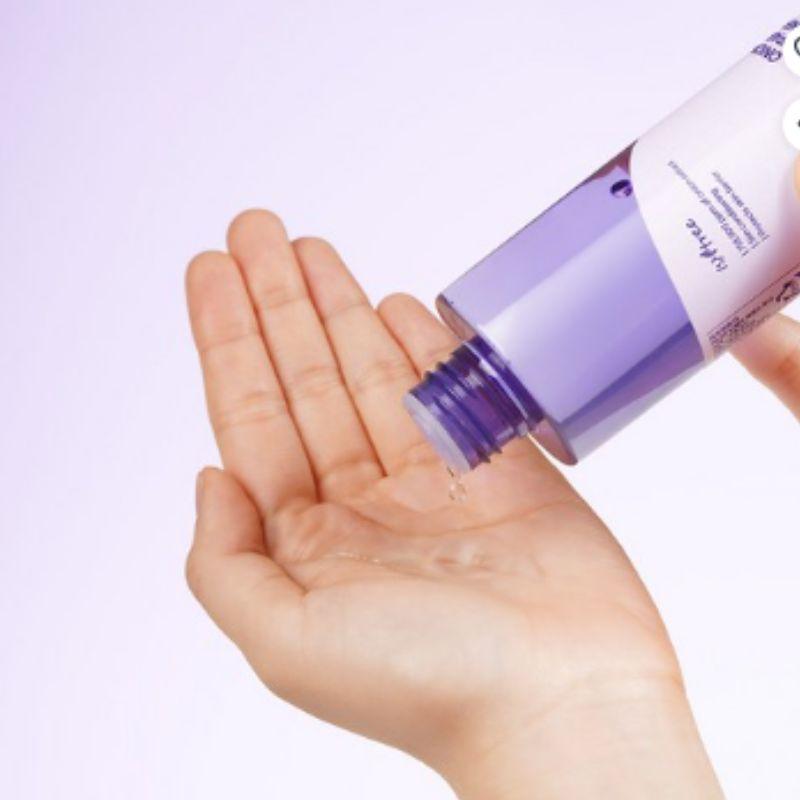 ISNTREE Onion Newpair Essence Toner 200ml