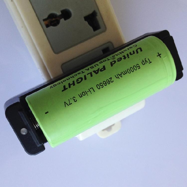 18650 Charger Li-ion Battery Plug with Indicator Light for Fashlight 18650 26650