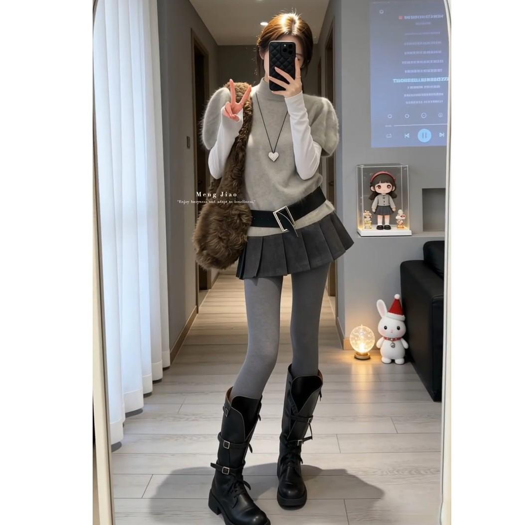 

Chic Girly Slim Vest & High-Waist Skirt Set for Early Spring 2026 Extra Extra Large