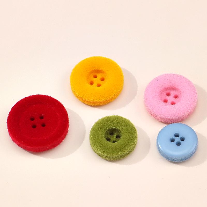 Bottoni Decorativi Colorati Rotondi in Plastica Floccata di Lana per Maglioni da Bambino