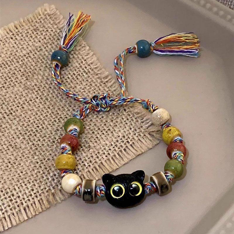 Trendy Cat Bracelet: Sweet & Cool Sandalwood Jewelry for Women