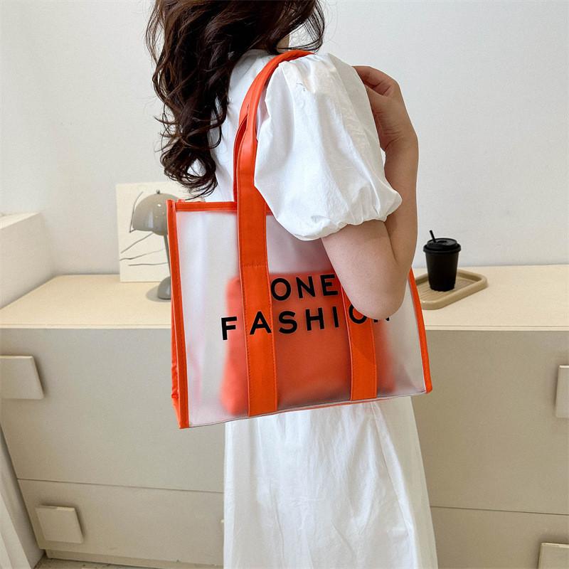 Stylish Casual Commuter Tote Bag Large Capacity Chic Design Ideal For Everyday Use