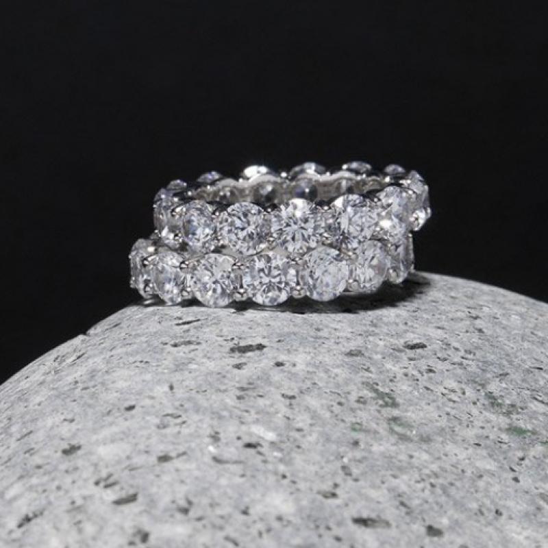 Tani By mineTani Round Cut Eternity Ring Ms3r204n
