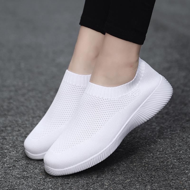 Women's shoes flying shoes flat bottom light foot cover sports style low-top casual shoes wear-resistant outdoor ultra-light women's shoes